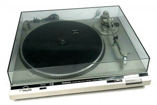 Vintage Technics Sl - D35 Direct Drive Automatic Stereo Turntable