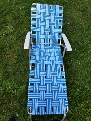 Vtg Aluminum Webbed Lounge Chair Lawn Beach Patio Camp Pool Blue Light Blue Whit