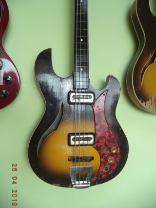 Bulgarian Vintage Bass Guitar Orpheus