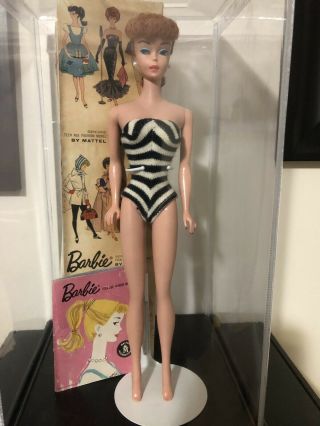 Vintage Ponytail Barbie Redhead 5 Or 6 W Box And Swimsuit And Book