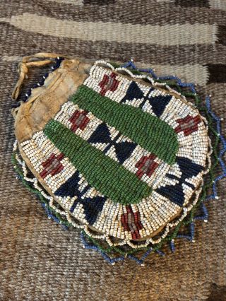 antique native american beaded Pouch 4