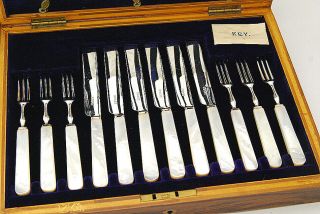 Stunning Fine 24 Pc Silver Plated Fish Set W Mop Handle
