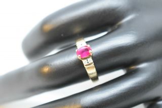 Vintage 14k solid yellow gold ruby diamond ring - Size 6.  5 2