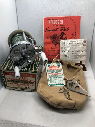 Vintage Pflueger Summit Fishing Reel 1993 - L Patent 2525