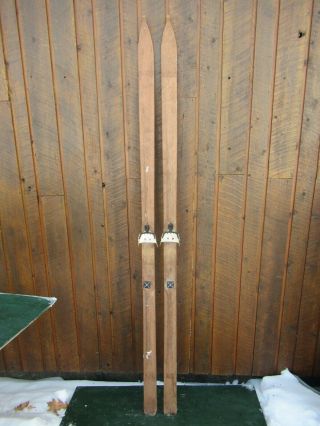 Vintage Wooden 80 " Skis Natural Wood Finish With Pointed Tips At Top