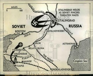 1942 Press Photo Map Of Stalingrad Holds As Soviet Pincers Threaten Nazis