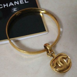 Auth Chanel Vintage Bangle Bracelet Gold Coco Mark D8.  7 " Charm L0.  9 " W1.  0 "