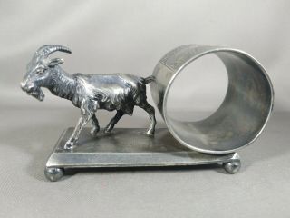 Meriden B.  Company Quadruple Plate Figural Silver Napkin Ring Vintage 1800 