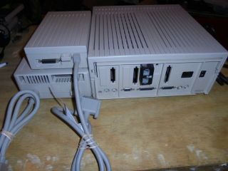 VINTAGE APPLE IIGS COMPUTER with 2 apple disk drive 3.  5 and 5.  25 parts 4