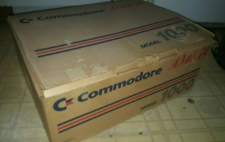 RARE Commodore AMIGA 1000 with Commodore LOGO Boxed - and 2