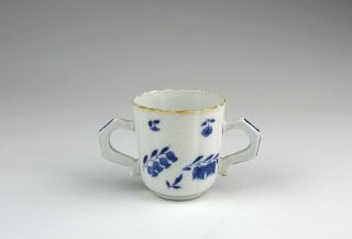 Rare Antique 18thc Chinese Blue And White Two Handled Porcelain Cup.