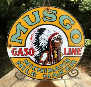 Vintage Musgo Gasoline Porcelain Sign Gas Service Station Pump Plate Motor Oil