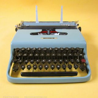 1955 Olivetti Lettera 22 Vintage Typewriter - Serviced,  Ribbon 4