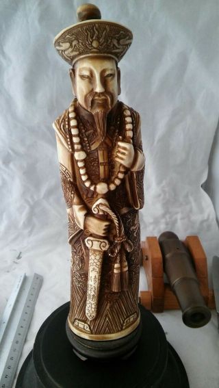Vintage Statue Of Mock Ivory Male Oriental Chinese Resin Figure With Sword 3