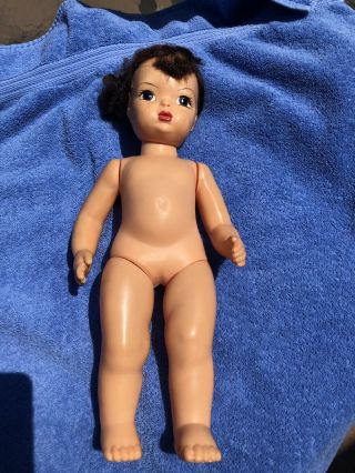 Vintage Terri Lee Doll,  With Clothes And Authentic Terri Lee Trunk 8
