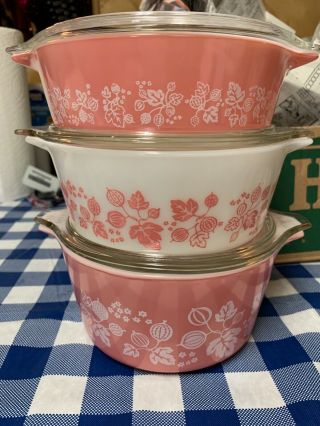 Vintage Pyrex Pink Gooseberry Set