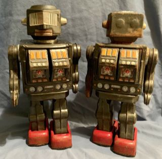 Vintage Made In Japan Tin Fighting Space Man Robot Battery Operated Pair