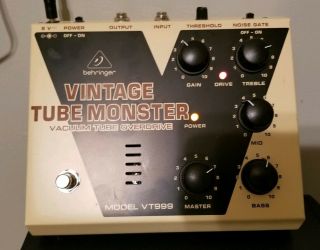 Behringer Vt999 Vintage Tube Monster Valve Overdrive Effects Pedal