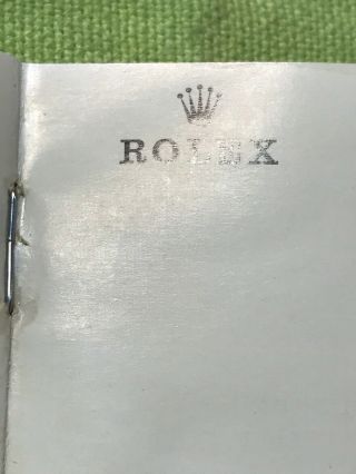 Vintage Rolex Submariner booklet 376 - 35 - 31 (1976) English Version. 5