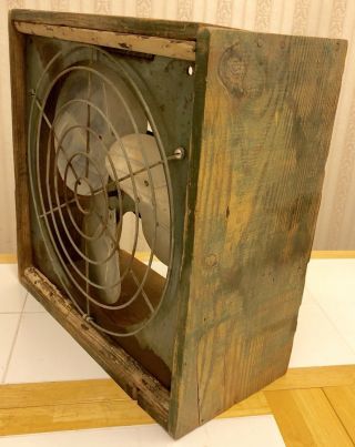 Rare Vintage Antique 21.  5” REDMOND Wood Frame 1hp Box Fan 18” Blades 4