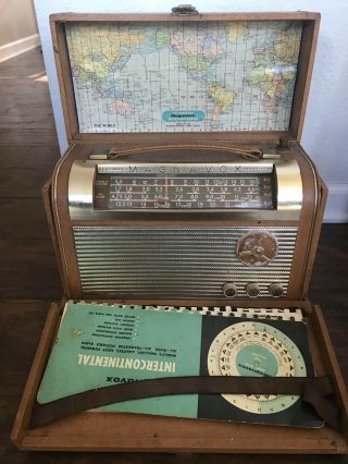 Vintage Magnavox Intercontinental Transatlantic Shortwave Radio