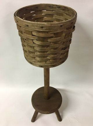 Vintage 1986 Longaberger Plant Stand Basket & Wood Pedestal Base 26.  5” Tall Rare