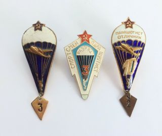 100 Soviet Parachutist Badges Ussr