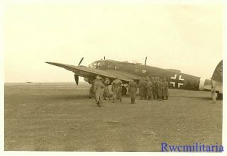 Best Luftwaffe Officers Arrive On Airfield W/ He - 111 Bomber (k?,  Xu)