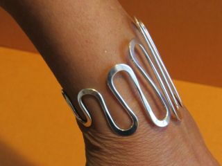 Vintage Ed LEVIN Sterling Silver Cuff Bracelet Wave Swirl Modernist 4