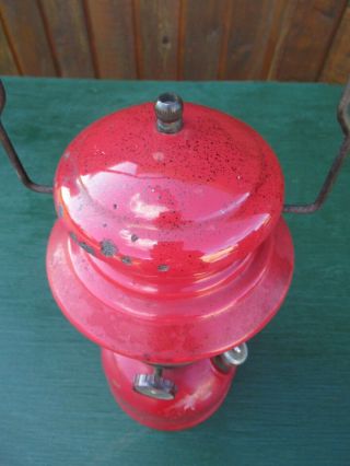 Vintage Coleman Lantern RED Model 200 Made in Canada Dated 6 61 1961 3