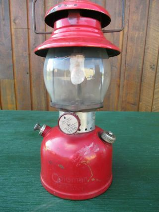 Vintage Coleman Lantern RED Model 200 Made in Canada Dated 6 61 1961 4