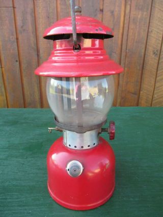 Vintage Coleman Lantern RED Model 200 Made in Canada Dated 6 61 1961 8