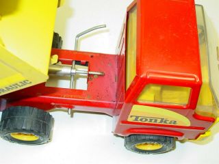 Vintage Tonka Cab Over Dump Truck,  Pressed Steel Toy,  Hydraulic 7