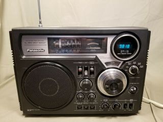 Vintage Panasonic Rf - 2600 Am/fm/sw All Band Portable Radio Fully Functional