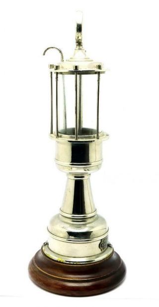 Vintage D.  Varela Spain Surtador Gasolisa Novo Counter Lighter Fluid Dispenser 9