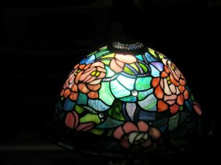 Vintage Signed Dale Tiffany Lamp Shade 16 Inches Round Leaded Stained Glass