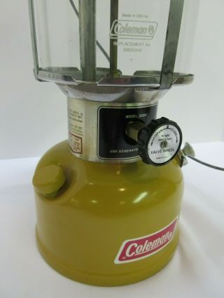 RARE Coleman Gold Bond 228H Lantern Dec - 1973 3