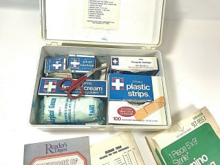 Vintage Oem Mercedes - Benz White Cross First Aid Kit Part 900 865 08 50