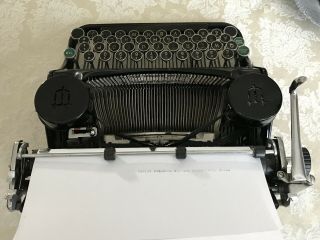 Vintage Underwood Champion Typewriter With Case 5