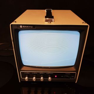 Rare Sanyo Vtg VM4209 9” Monochrome Monitor Apple I and Apple II Computers 6