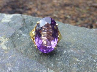 Vintage 18k Yellow Gold Amethyst Ladies Ring - Size 7.  5