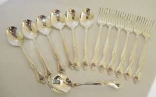 Vintage 6 Person Oneida Community Affection Silver Plate Sweets Set Cream Ladle