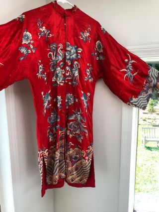 Stunning Vintage Antique Red Silk Embroidered Kimono/ Robe 2