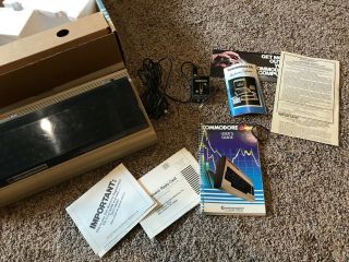 Vintage Commodore 64 Computer In Orig.  Box matching serial 3
