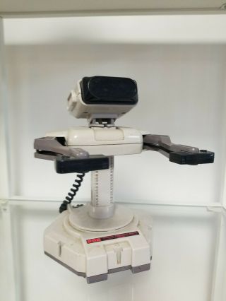 1985 Nintendo R.  O.  B.  Robotic Operating Buddy Nes Vintage Parts Only
