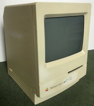 Vintage Apple Macintosh Classic II M4150 Computer 2