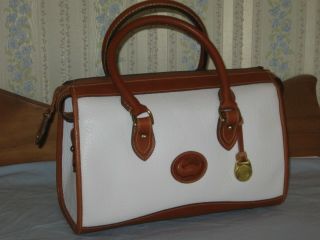 Vintage Dooney & Bourke Awl White Doctor Bag All Leather Without Tag