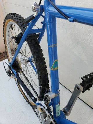 Vintage Fisher Mountain Bike all 19 inch / 30 inch standover 6