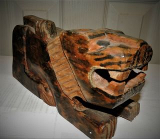 Vintage Hand Carved Chinese Wooden Foo Fu Lion Dog. 2