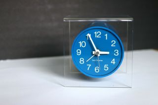 Vintage Seth Thomas Floating Blue Suspense Clock Lucite Mid Century Modern Rare